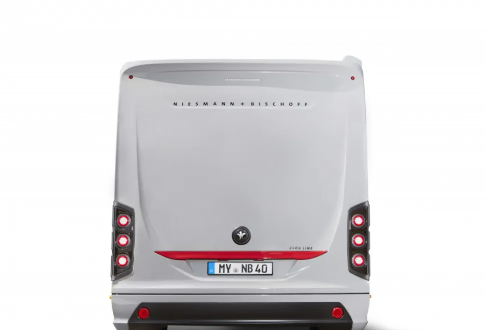 Niesmann + Bischoff iSmove 7.3 F 2026