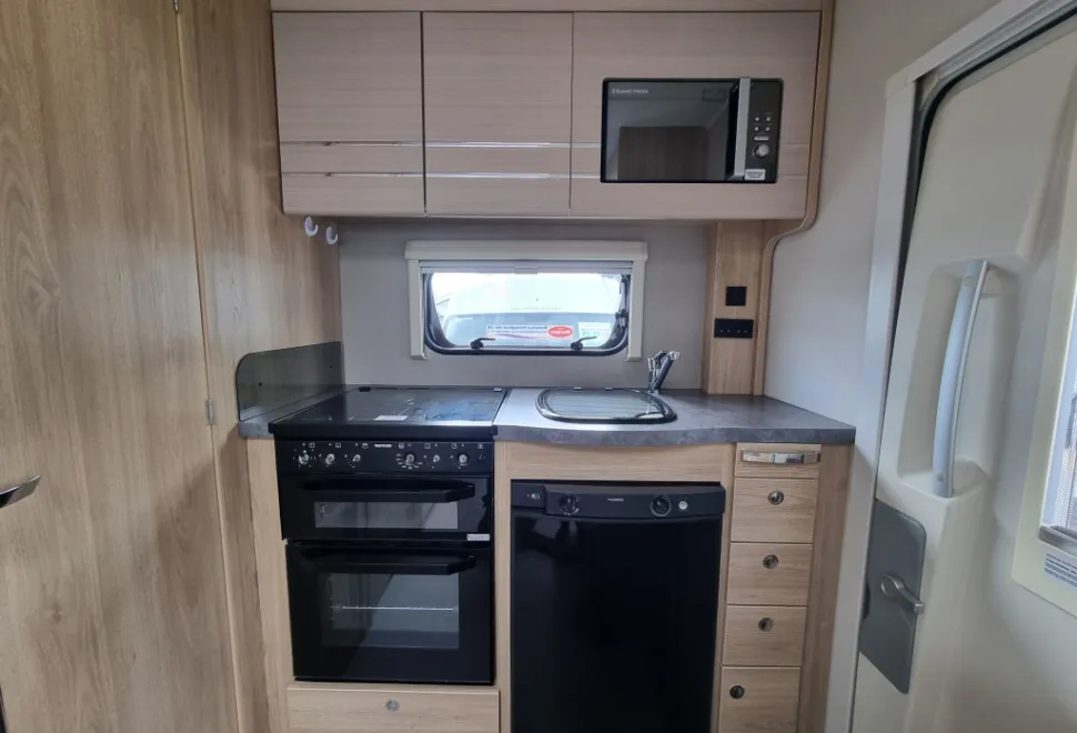 Elddis Marquis Majestic 115 2020