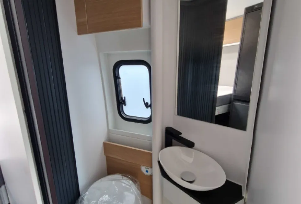 Adria Twin 640 SGX 60th year edition 2026