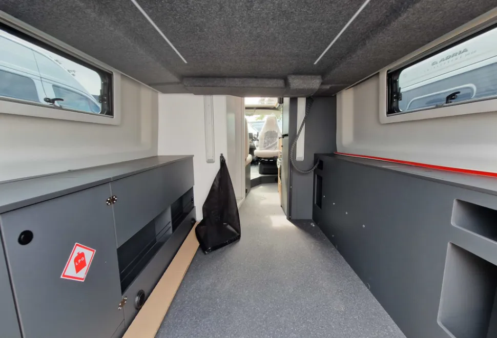 Adria Twin 640 SGX 60th year edition 2026