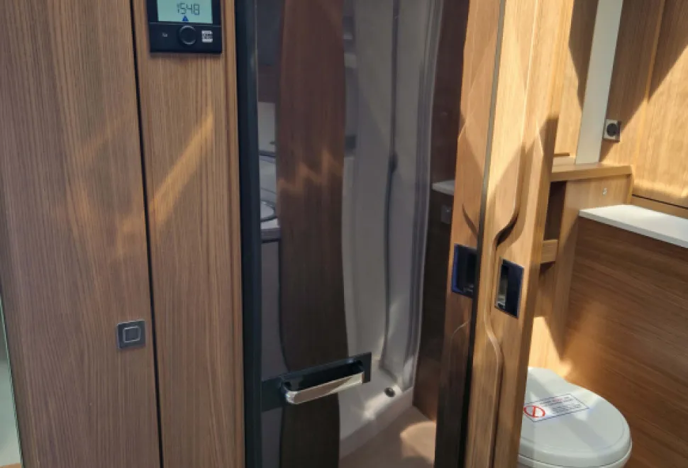 Burstner IXEO I680g 2016
