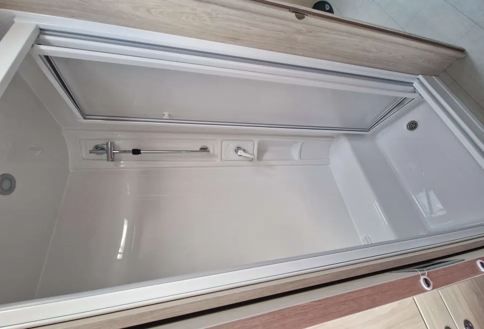 Elddis Avante Apex 860 2026