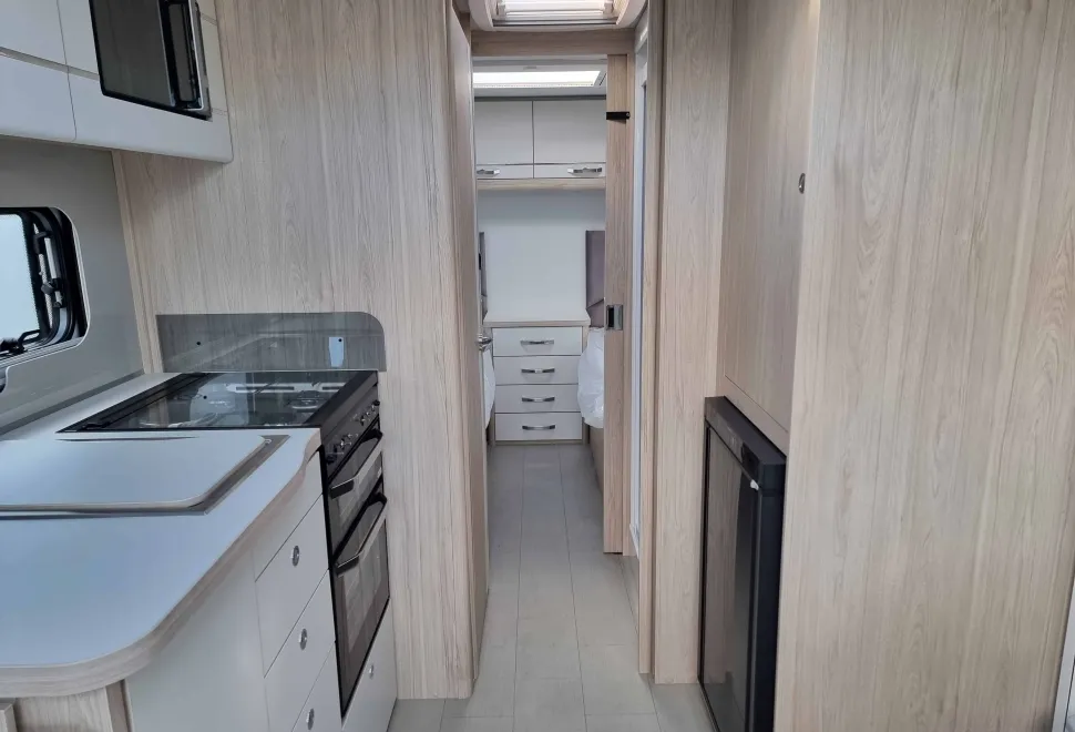 Elddis Crusader Shamal 2026