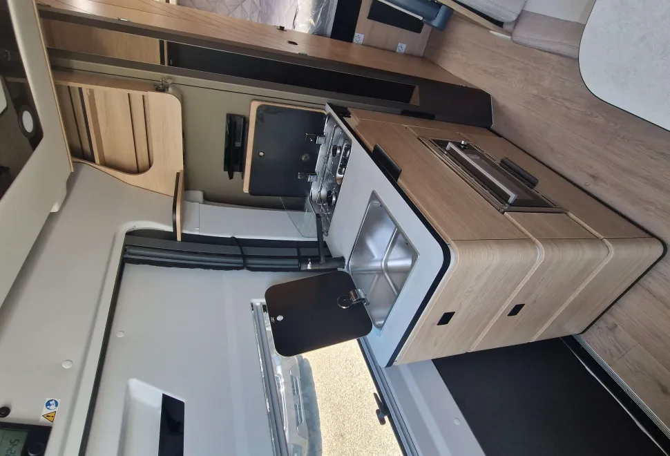 Dreamer  Campervan XL 2026