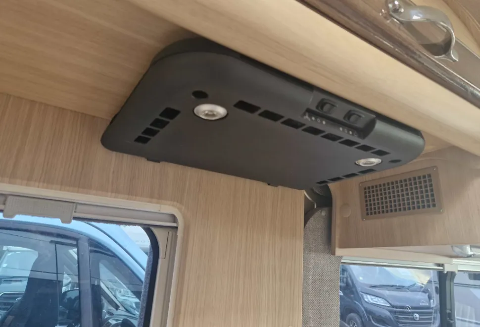 Auto-Sleepers  Kingham 2017