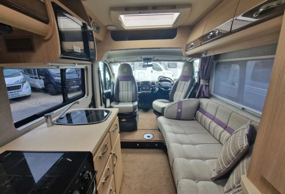 Auto-Sleepers  Kingham 2017