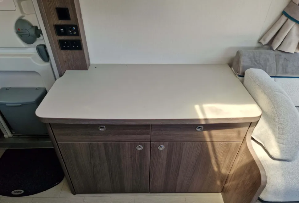 Elddis Affinity 520 2023