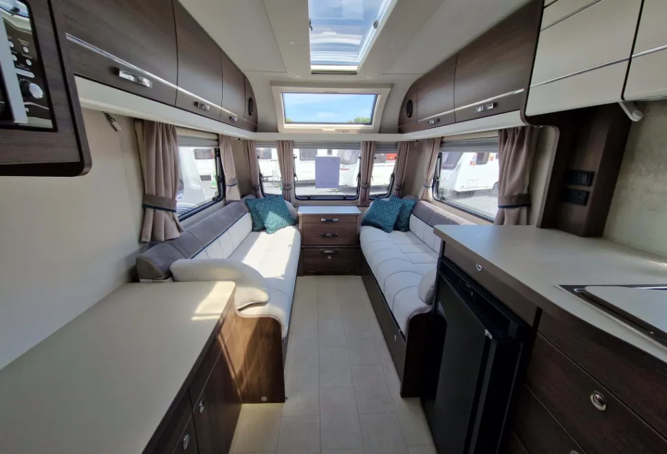Elddis Affinity 520 2023