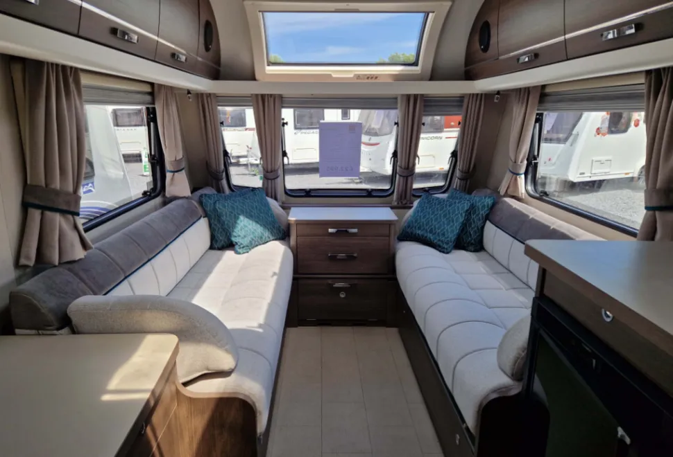 Elddis Affinity 520 2023