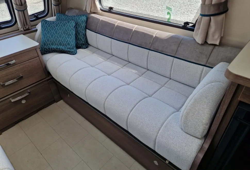 Elddis Affinity 520 2023