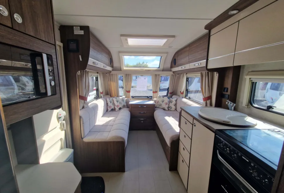 Compass Casita 585 2023