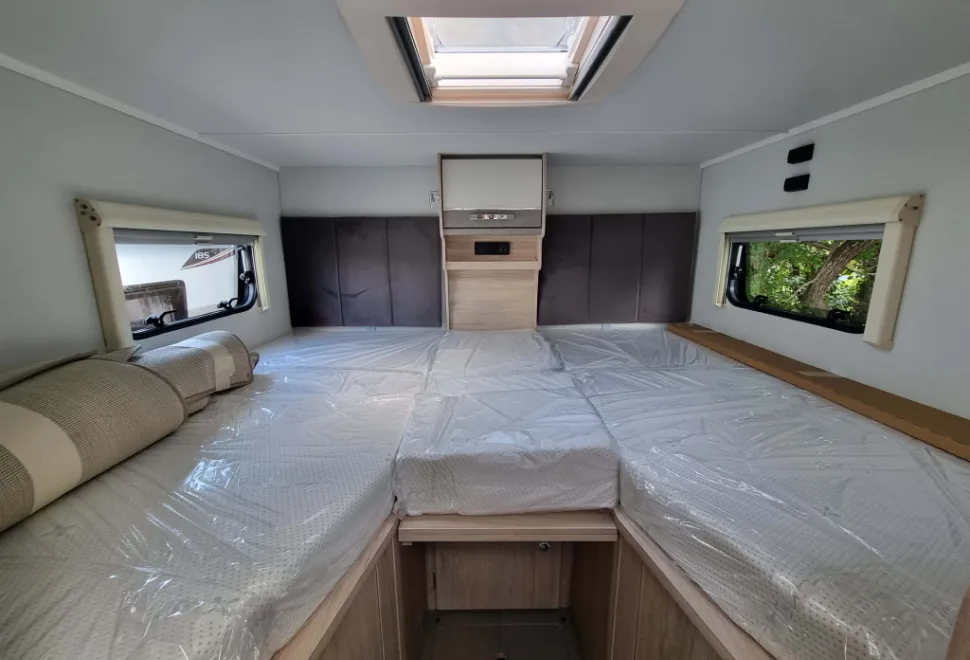 Elddis Autoquest 194 2025