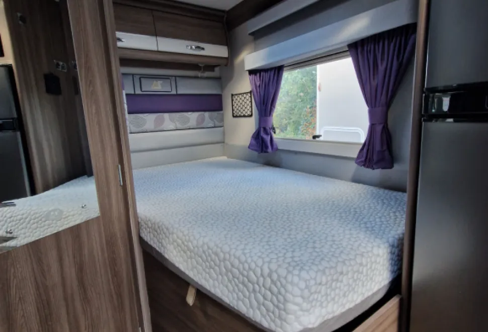 Auto-Sleepers  Broadway FB 2020
