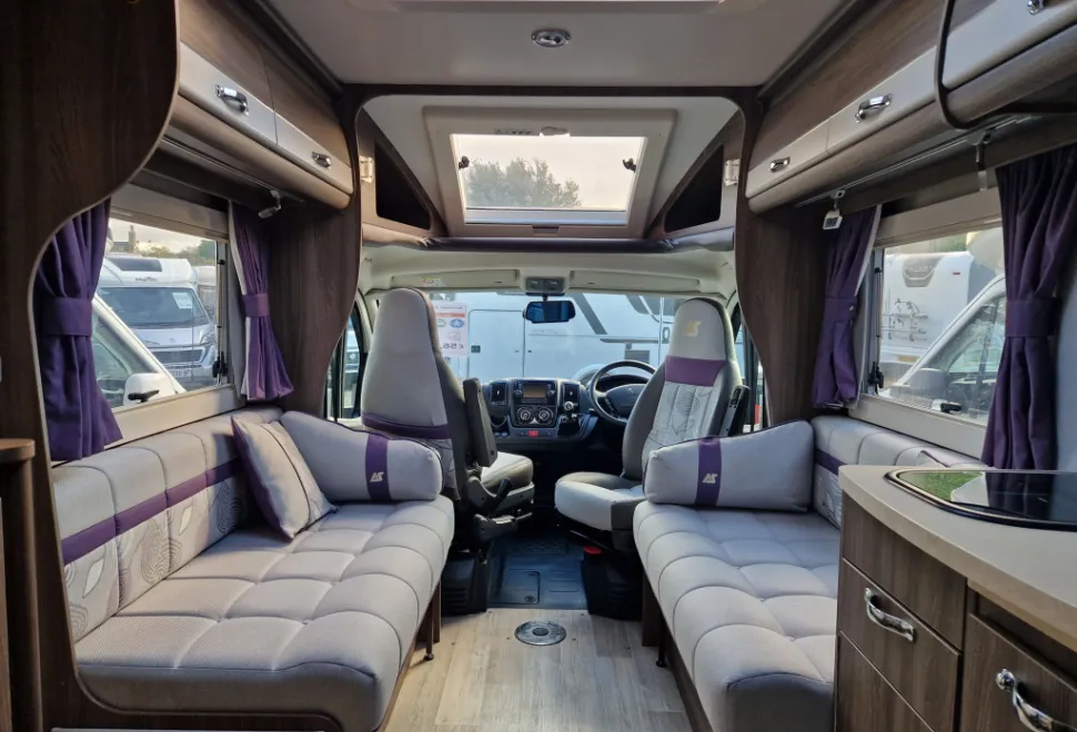 Auto-Sleepers  Broadway FB 2020