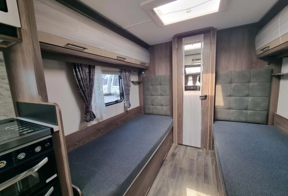Coachman Lusso 3 2025
