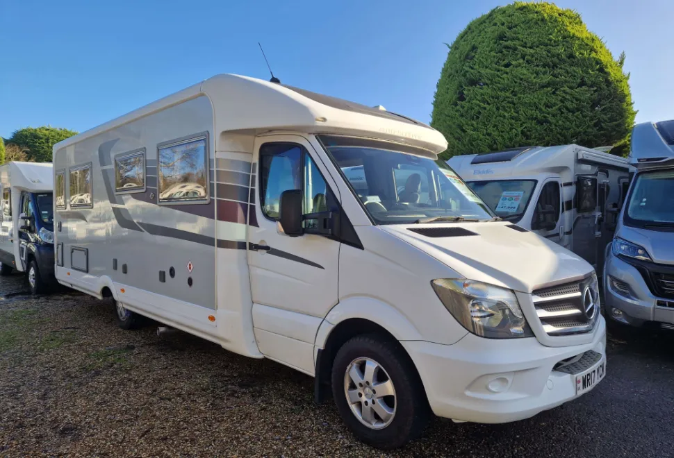 Auto-Sleepers  Burford DUO 2017