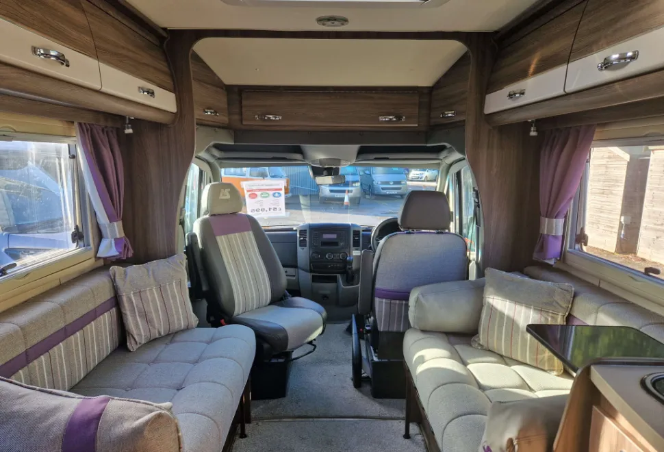 Auto-Sleepers  Burford DUO 2017