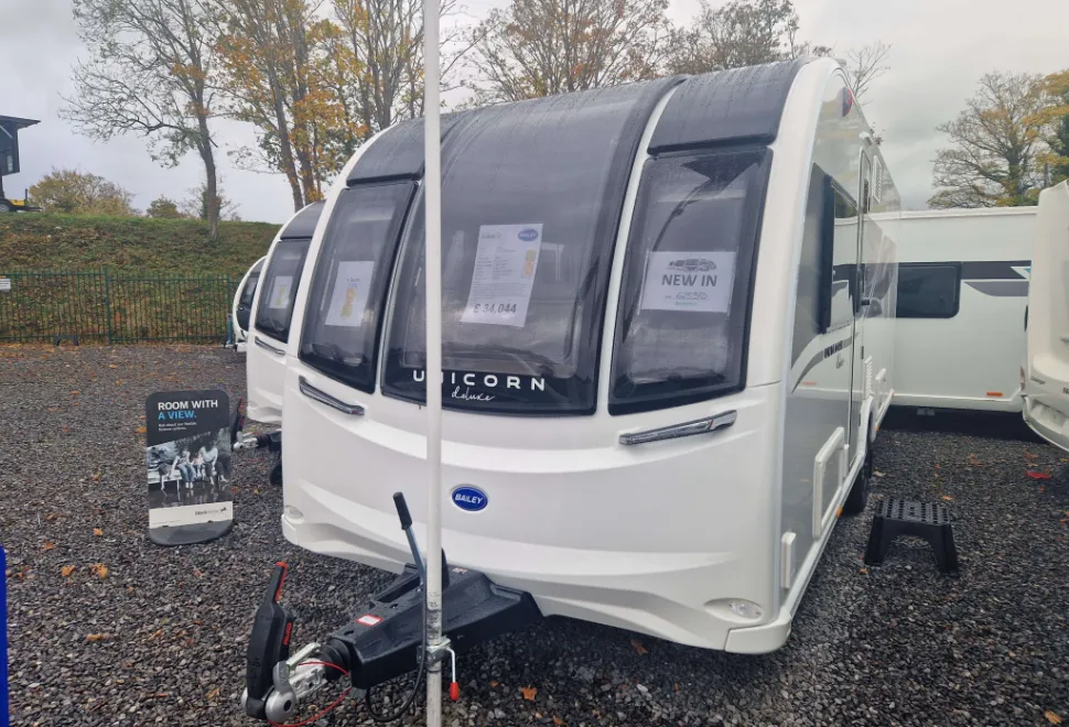 Bailey Unicorn Deluxe Vigo 2026