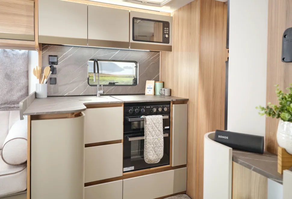 Bailey Alicanto Grande Deluxe Porto 2026