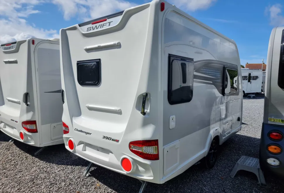 Swift Challenger 390 2026