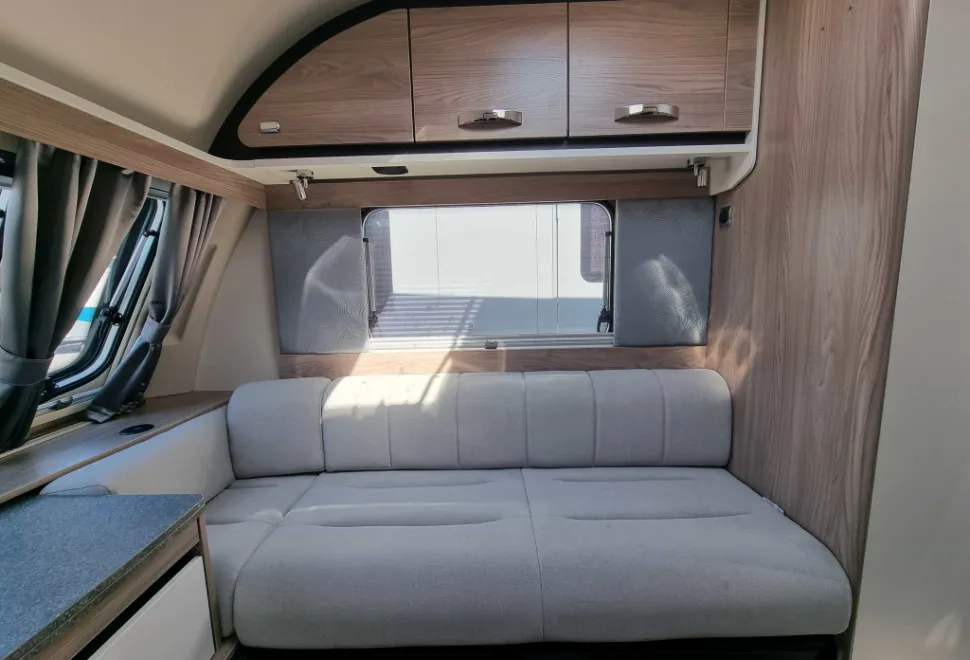 Swift Challenger 390 2026