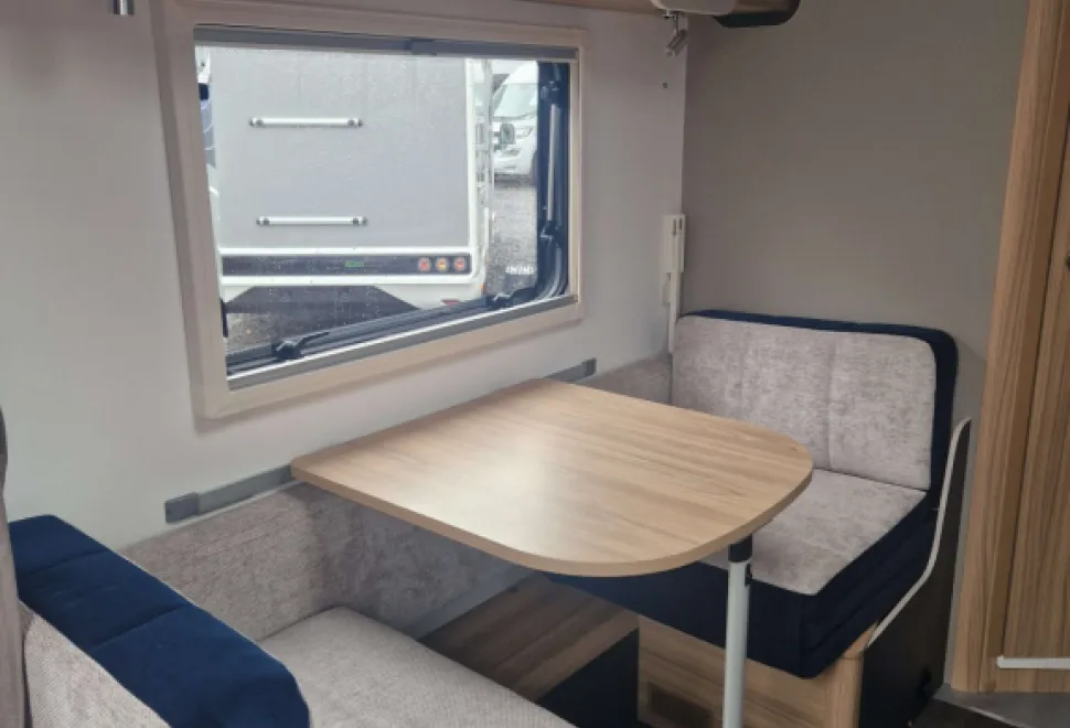 Bailey Discovery D4-4L 2026