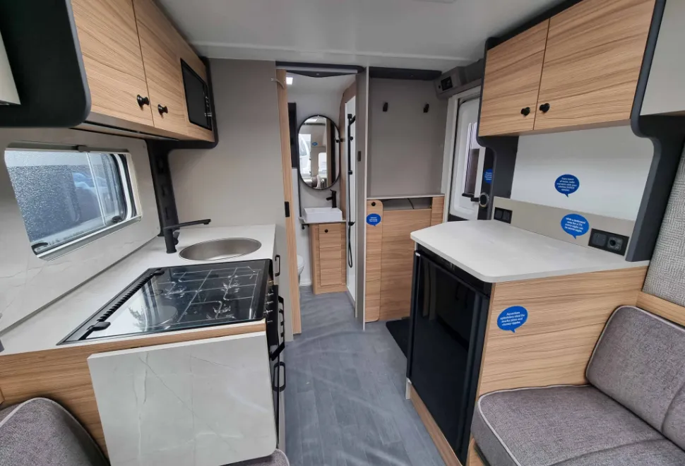 Bailey Phoenix Black Edition 420 2026