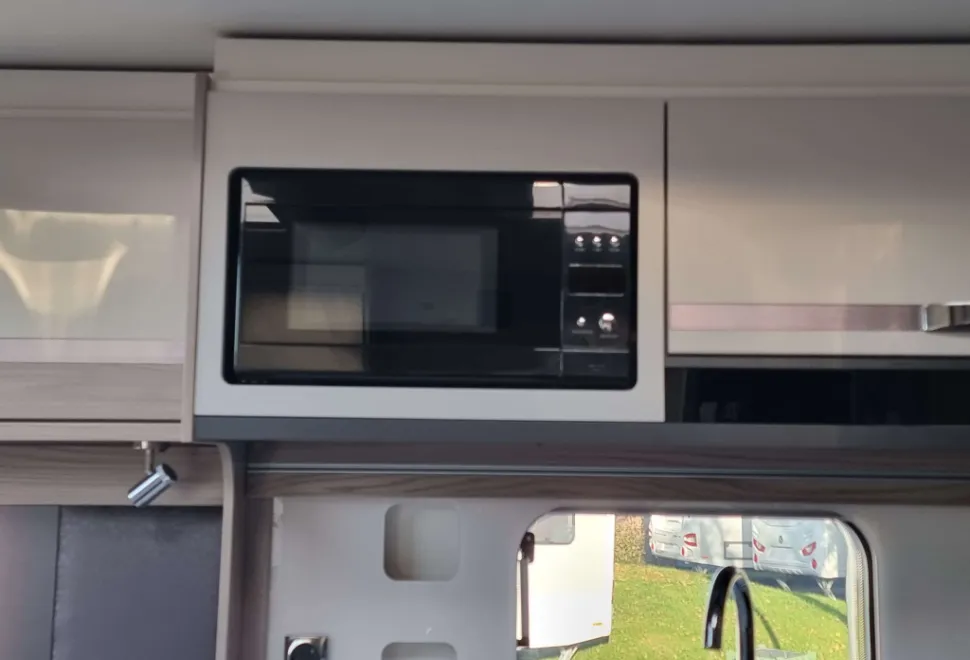 Swift Conqueror Grande 580 2026
