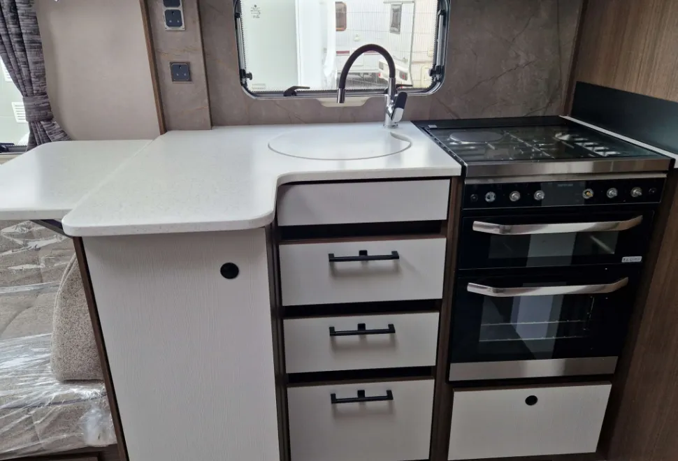 Coachman Laser 845 Xtra 2026