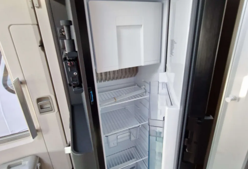 Adria Supersonic eme 700 DL 2024