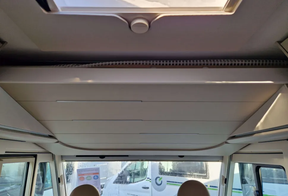Adria Supersonic eme 700 DL 2024