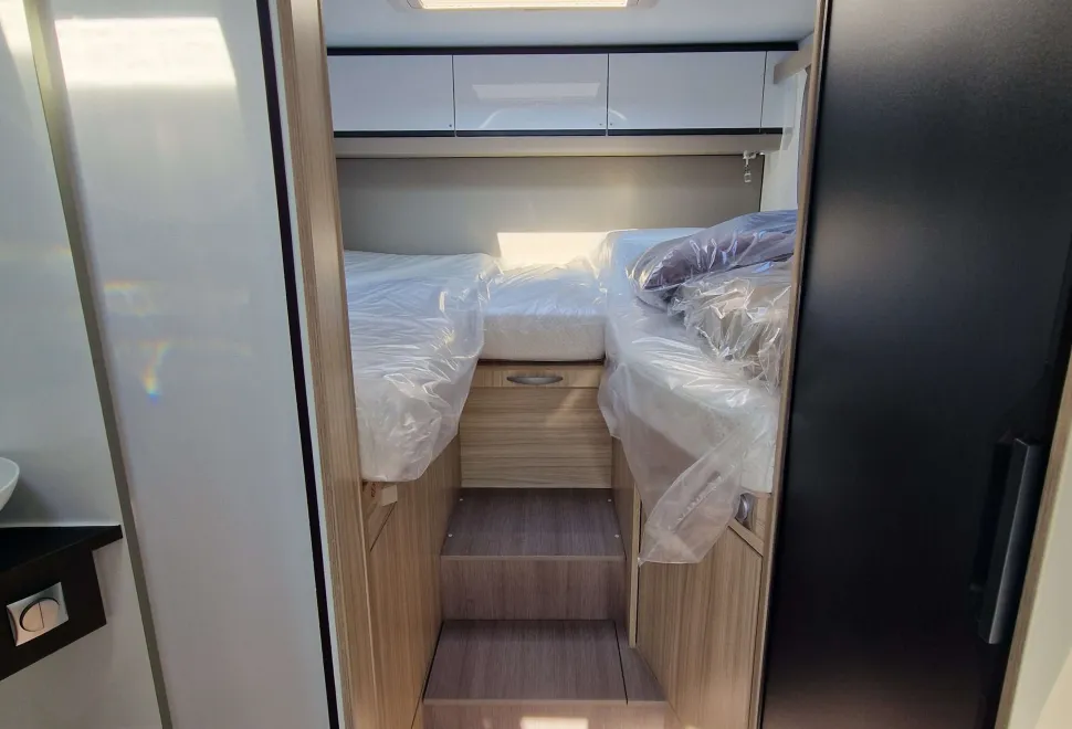 Adria Compact Supreme DL 2026