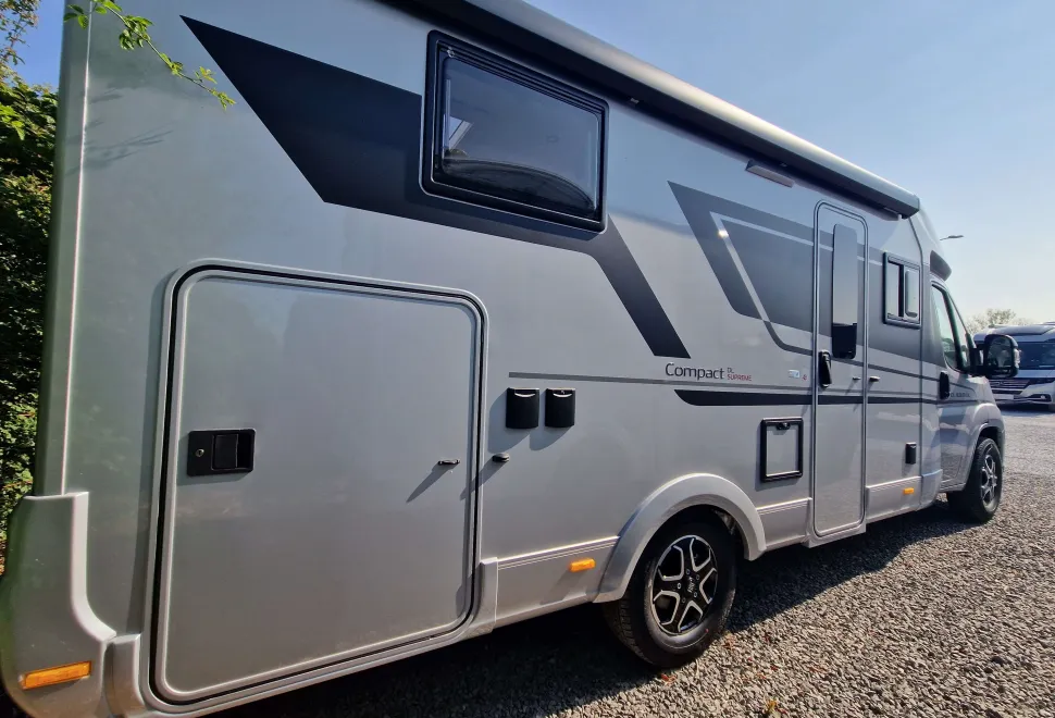 Adria Compact Supreme DL 2026