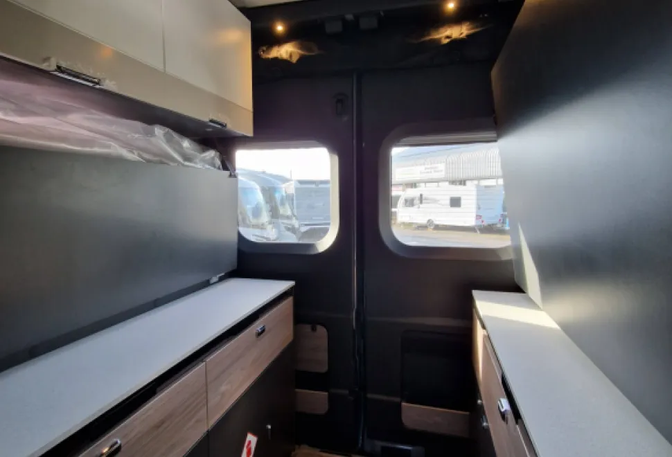 Swift Trekker X 2026