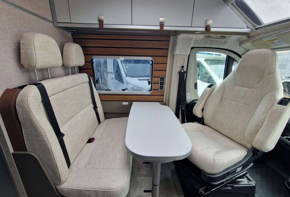 Hymer  Ayres Rock 2026