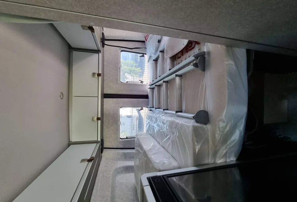 Hymer Grand Canyon S Crossover Pop-up 2026