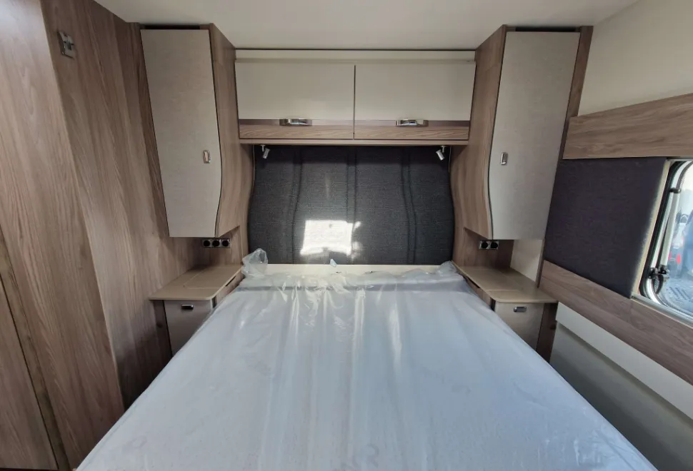 Swift Conqueror Grande 560 L 2026