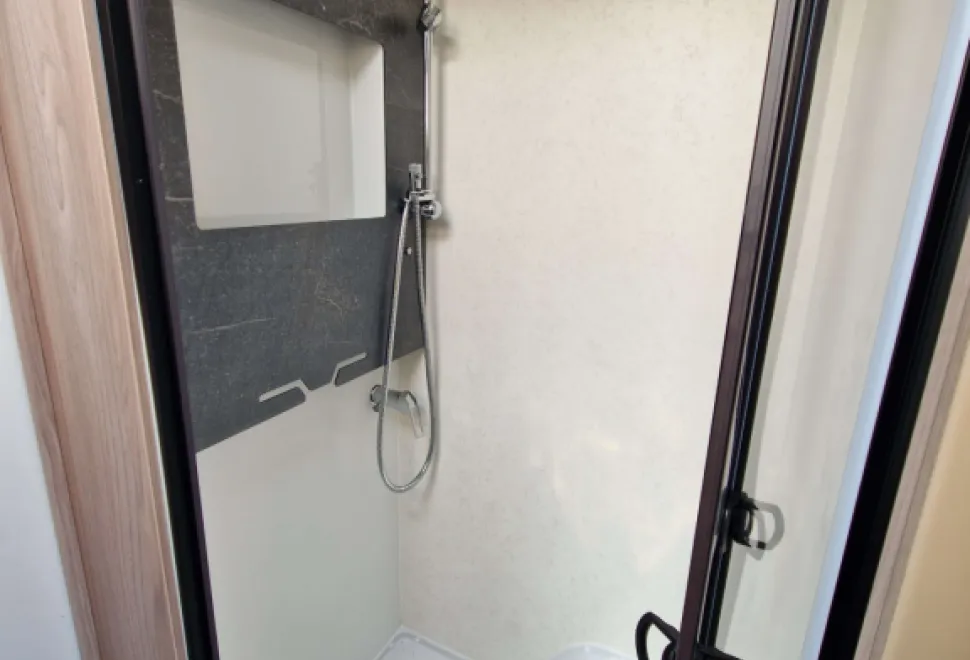 Swift Conqueror Grande 560 L 2026
