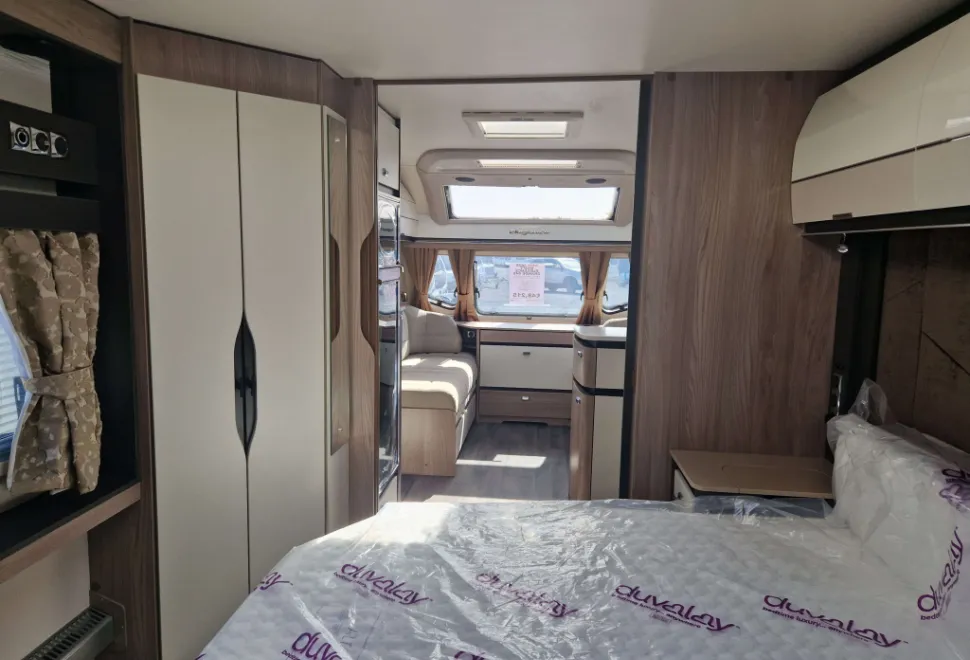 Swift Elegance Grande 845 2026