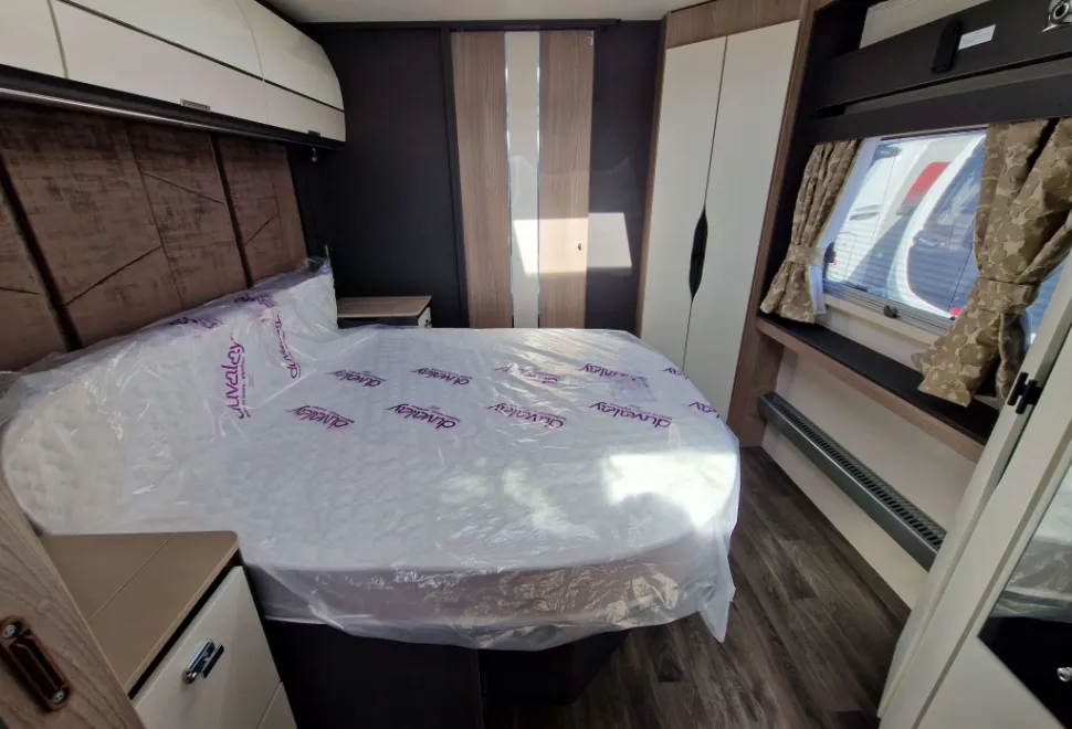 Swift Elegance Grande 845 2026