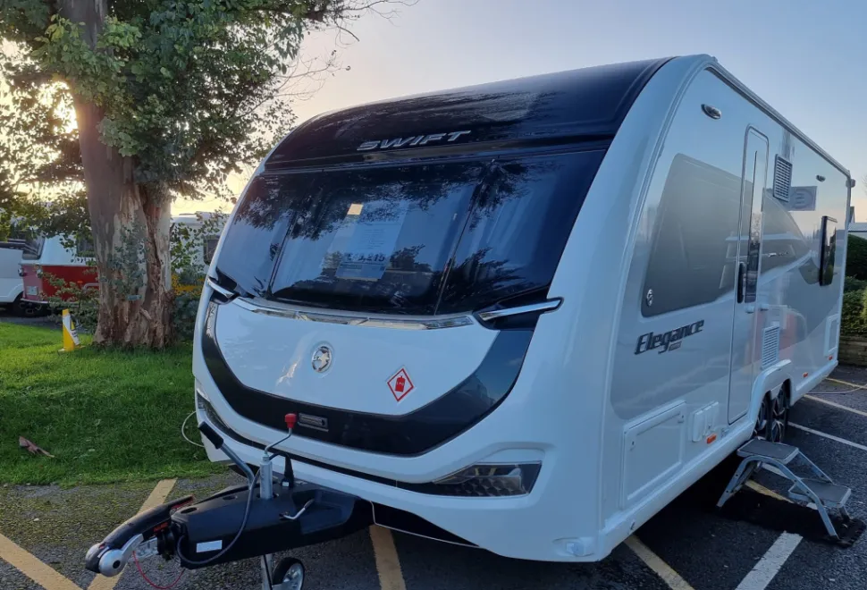 Swift Elegance Grande 860 2026