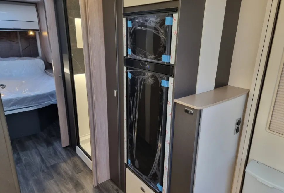 Swift Elegance Grande 860 2026