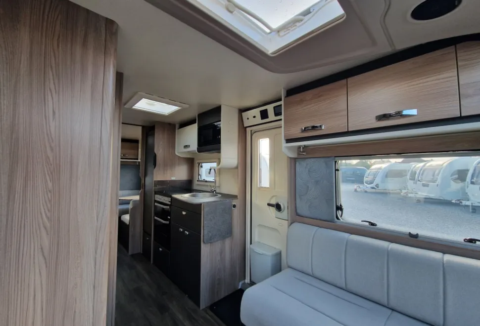 Swift Challenger 590 2026