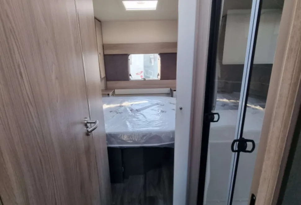 Swift Conqueror Grande 560 L 2026