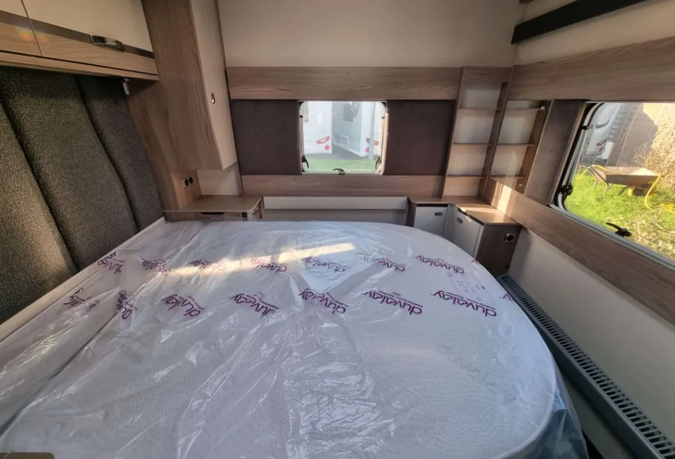Swift Conqueror Grande 560 L 2026