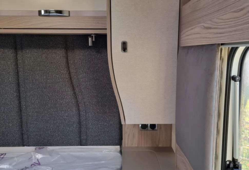 Swift Conqueror Grande 560 L 2026