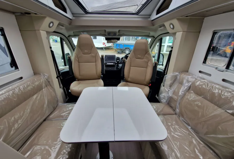 Adria Compact Supreme DL 2025