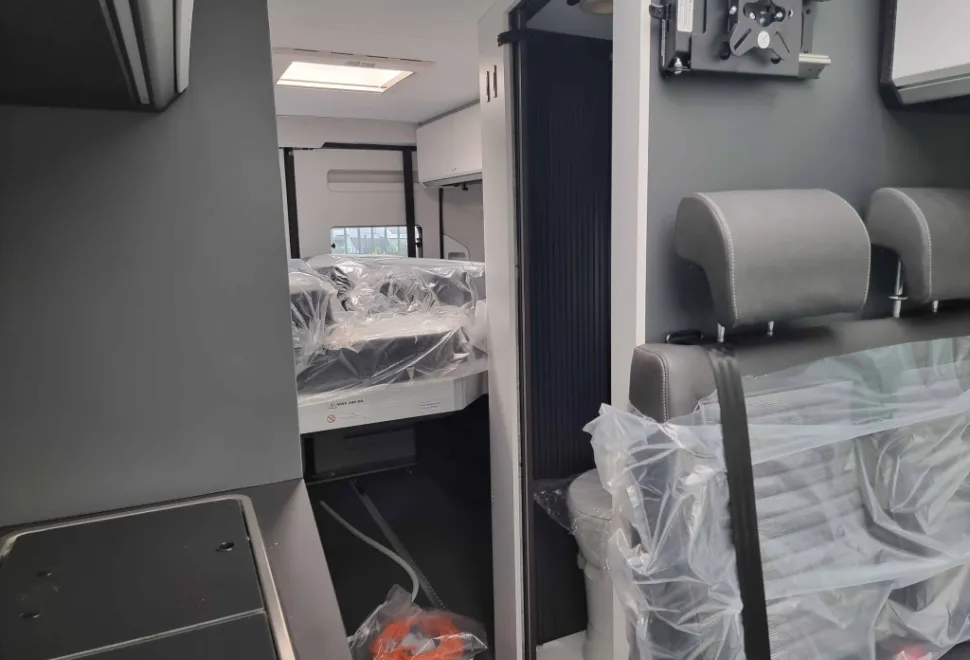 Adria  Twin Supreme 640 SGX 2025