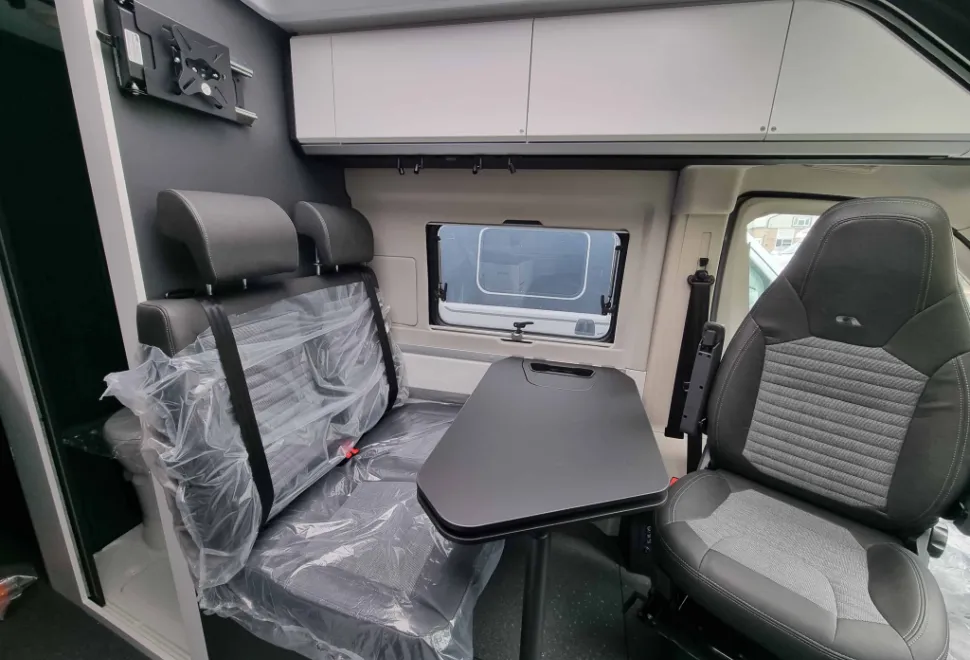 Adria  Twin Supreme 640 SGX 2025