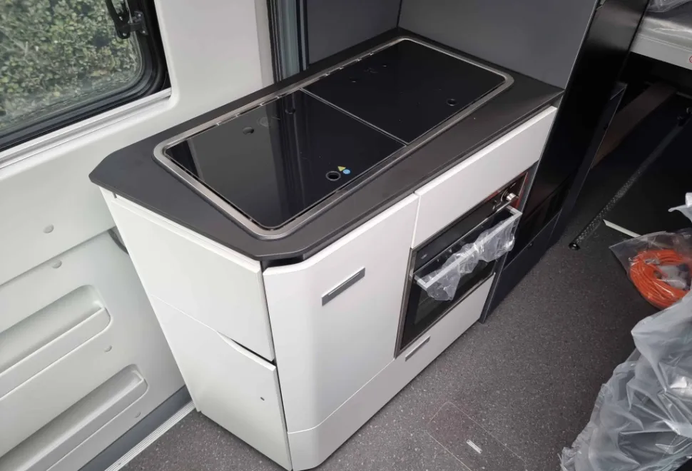 Adria  Twin Supreme 640 SGX 2025